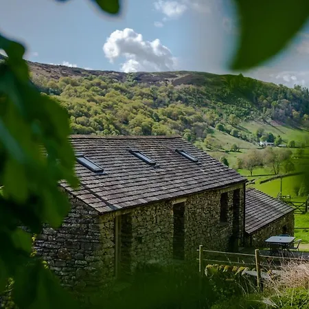 Todd Fell Barn And 켄달